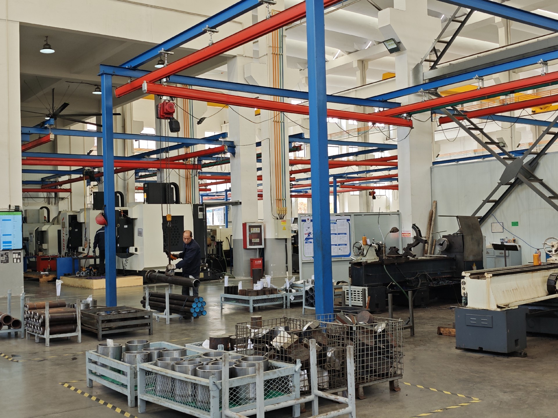 Double acting hydraulic cylinder