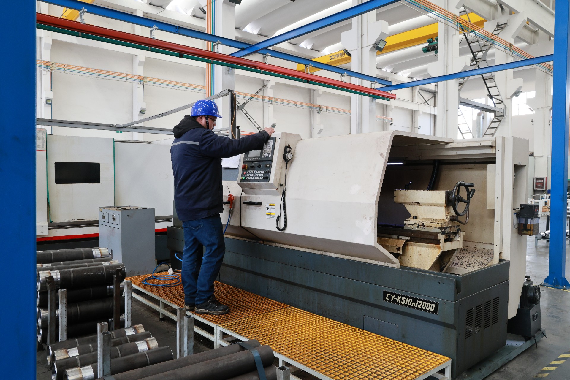 Single line hydraulic cylinder