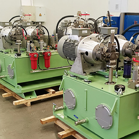 Hydraulic system of paper machine Hydraulic system of paper machine